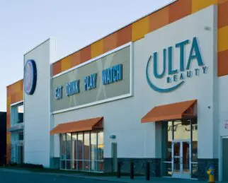 Commercial glass windows and doors