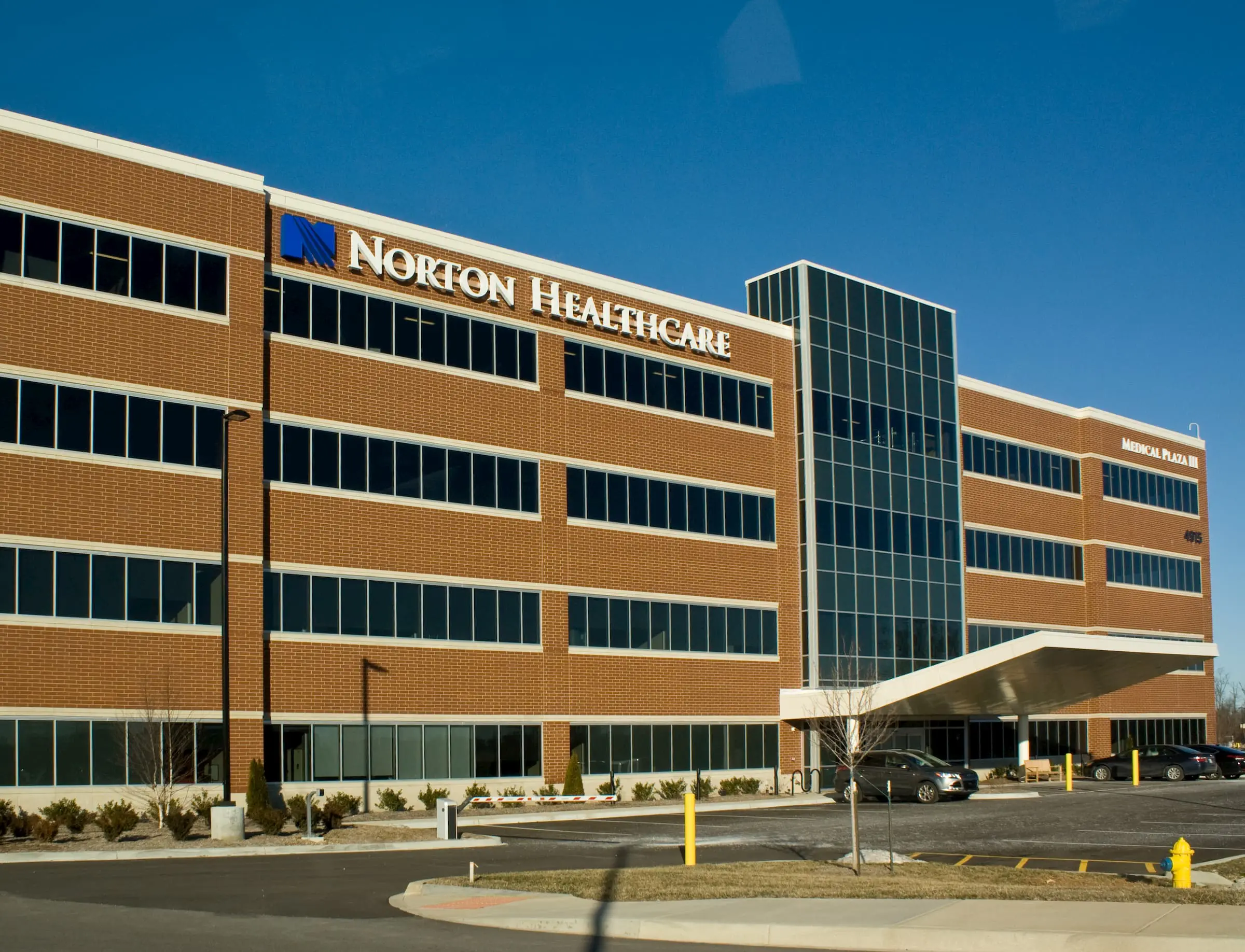 Glass windows and glass walls on the Norton healthcare building